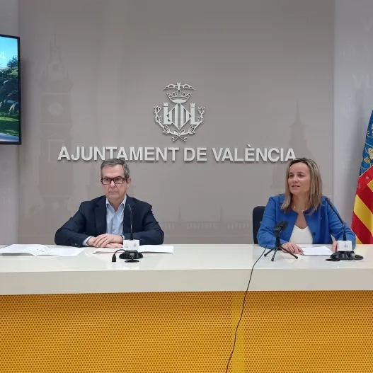 Fitur 2024