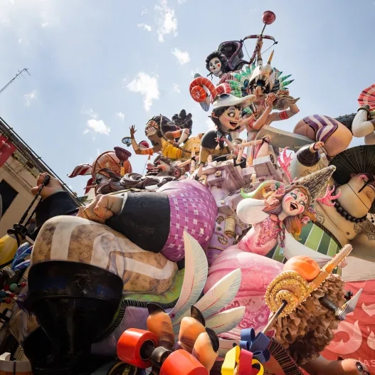 fallas, turismo