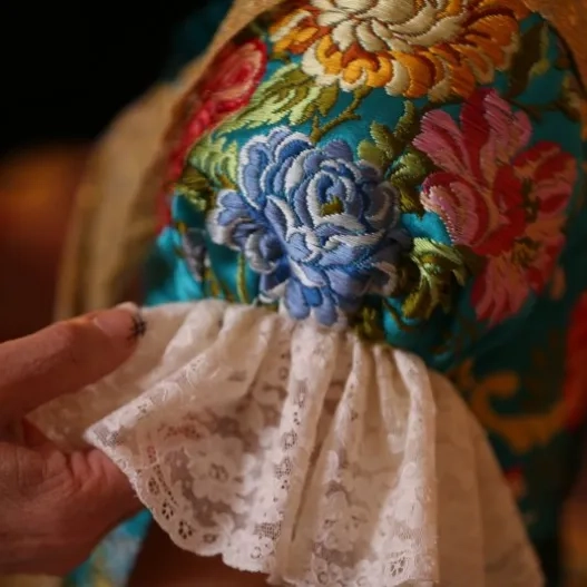 ruta seda traje fallera