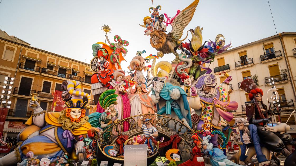 fallas, turismo
