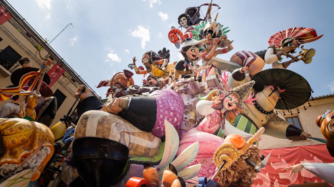 fallas, turismo
