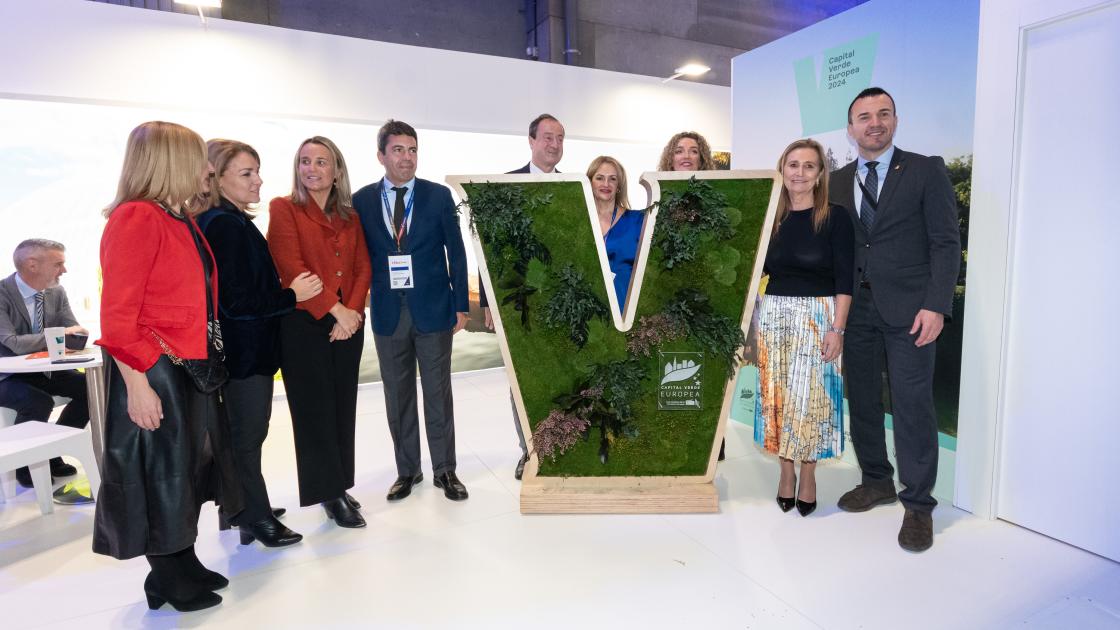 fitur 2024