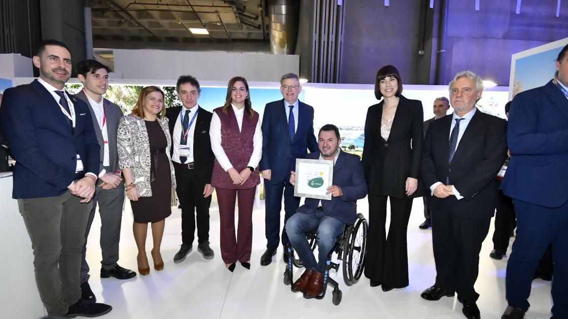 Fitur 2023
