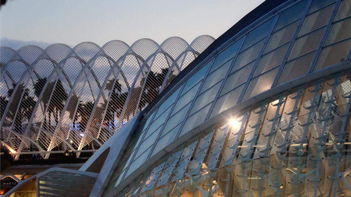 corporeo valencia en la ciutat de les arts i les ciencies