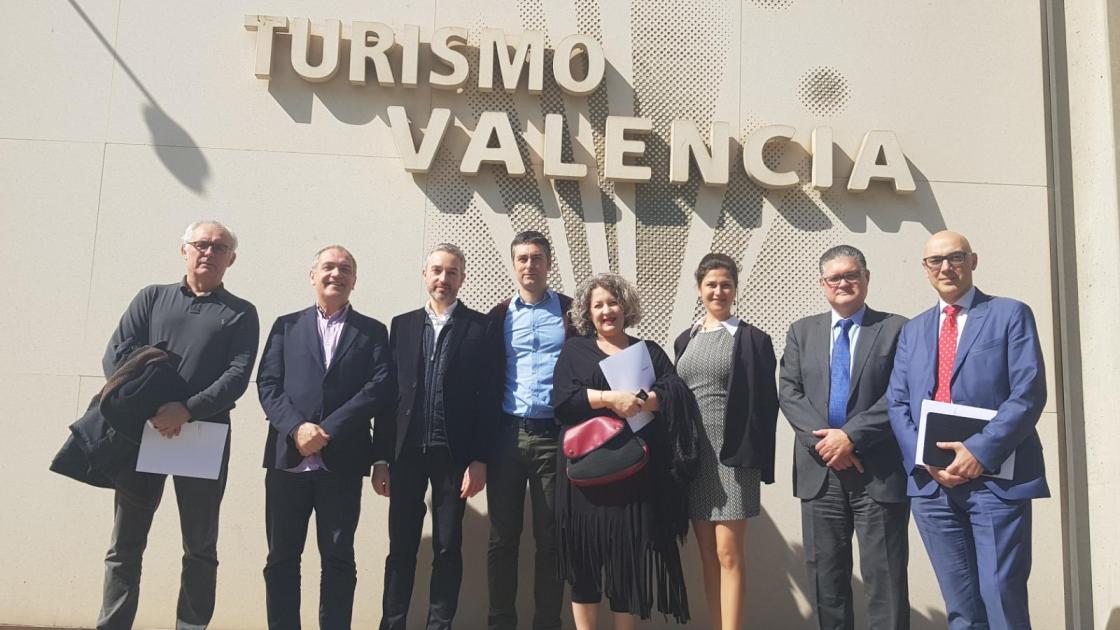 representantes del evento