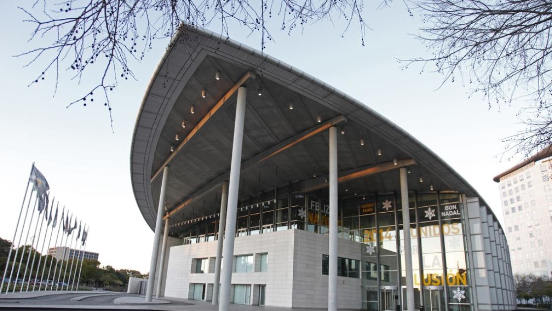 imagen palacio de congresos en Navidad