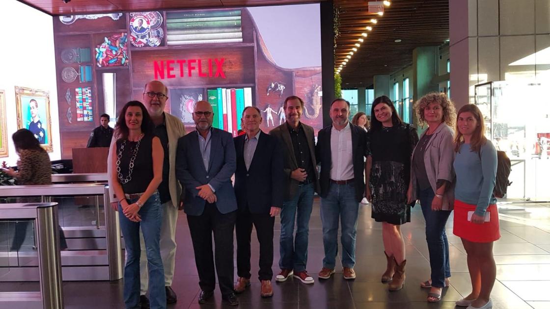 imagen con algunos de los representantes al evento